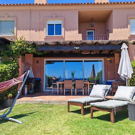 Beachfront Townhouse Estepona Dış mekan fotoğraf