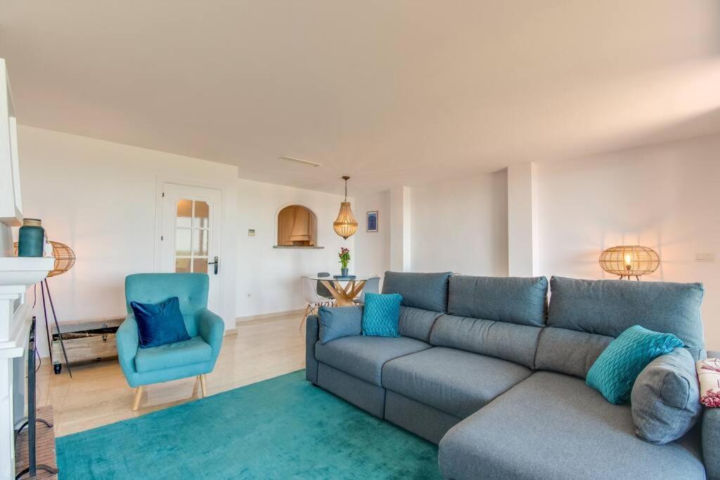 Beachfront Townhouse Estepona Dış mekan fotoğraf