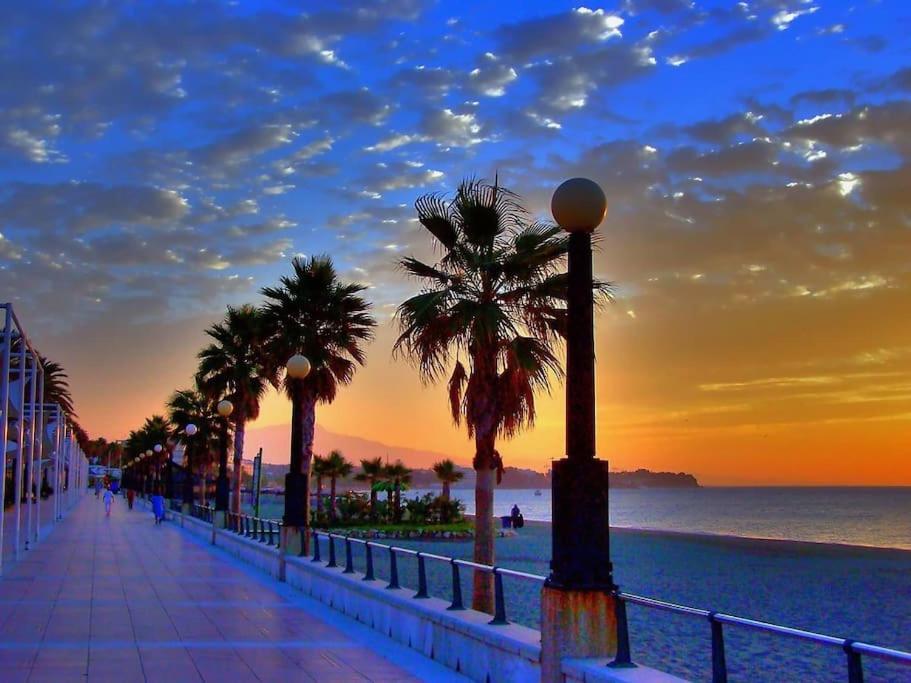 Beachfront Townhouse Estepona Dış mekan fotoğraf