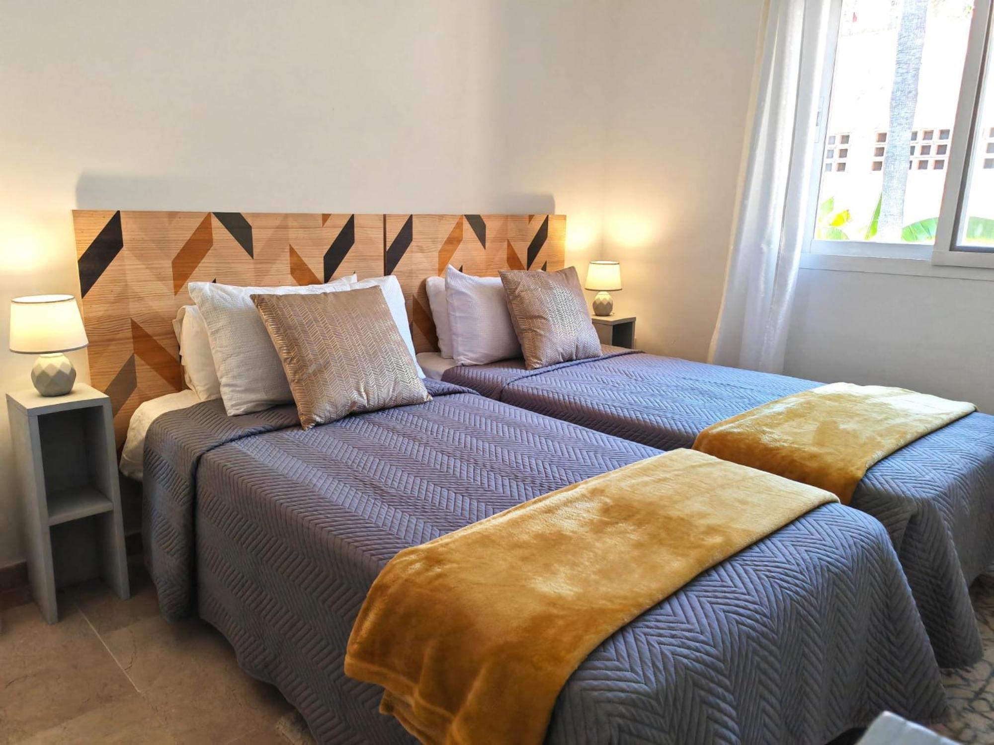 Beachfront Townhouse Estepona Dış mekan fotoğraf